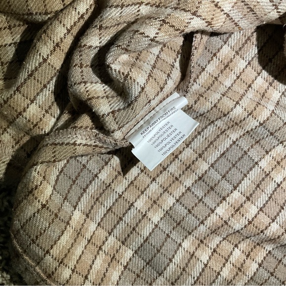 Motel Rocks Flannel - Picture 4 of 4